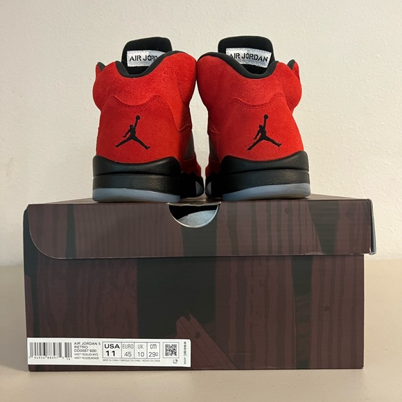 Air Jordan 5 Retro 'Raging Bull' 2021 size 11 mens - Picture 2 of 9